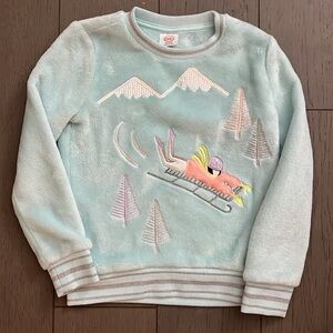 Snow-themed girl’s sweatshirt Sz 4-5